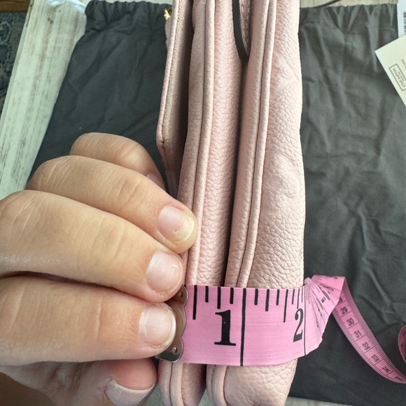 Authentic Louis Vuitton Empreinte Twice Rose Ballerine - Picture 2 of 12